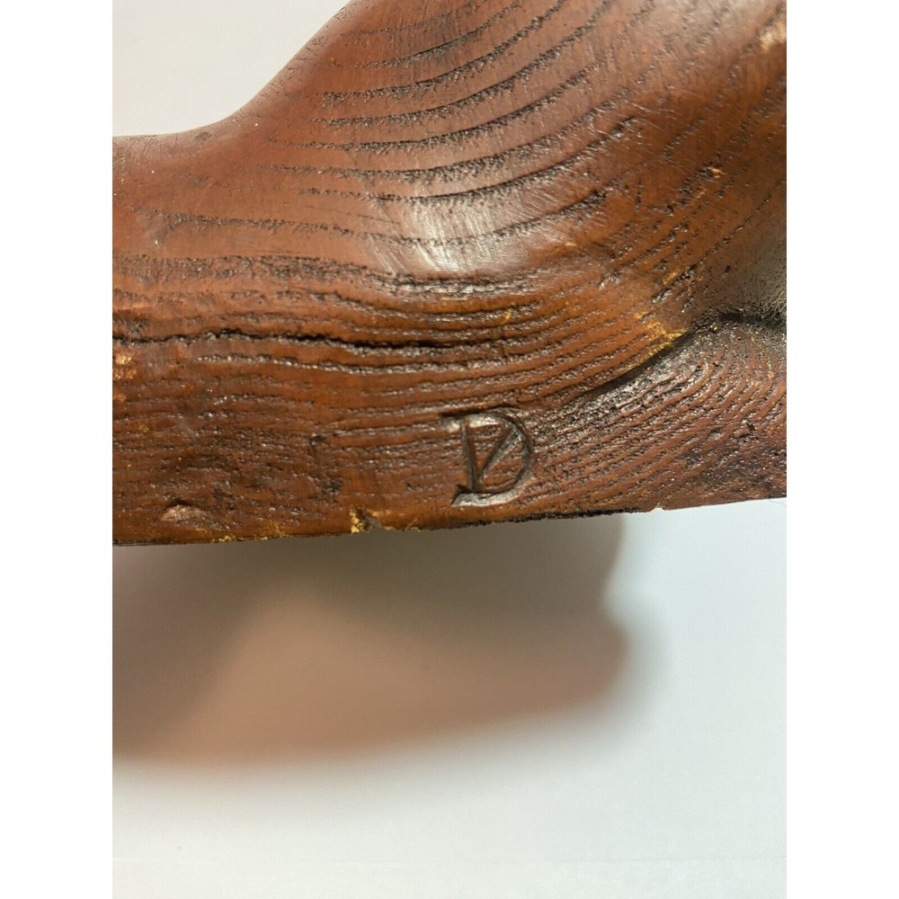 Vintage Wooden Carved Kitten / Cat Sleeping Curled Up Folk Art Kitty SIGNED - Picture 7 of 9